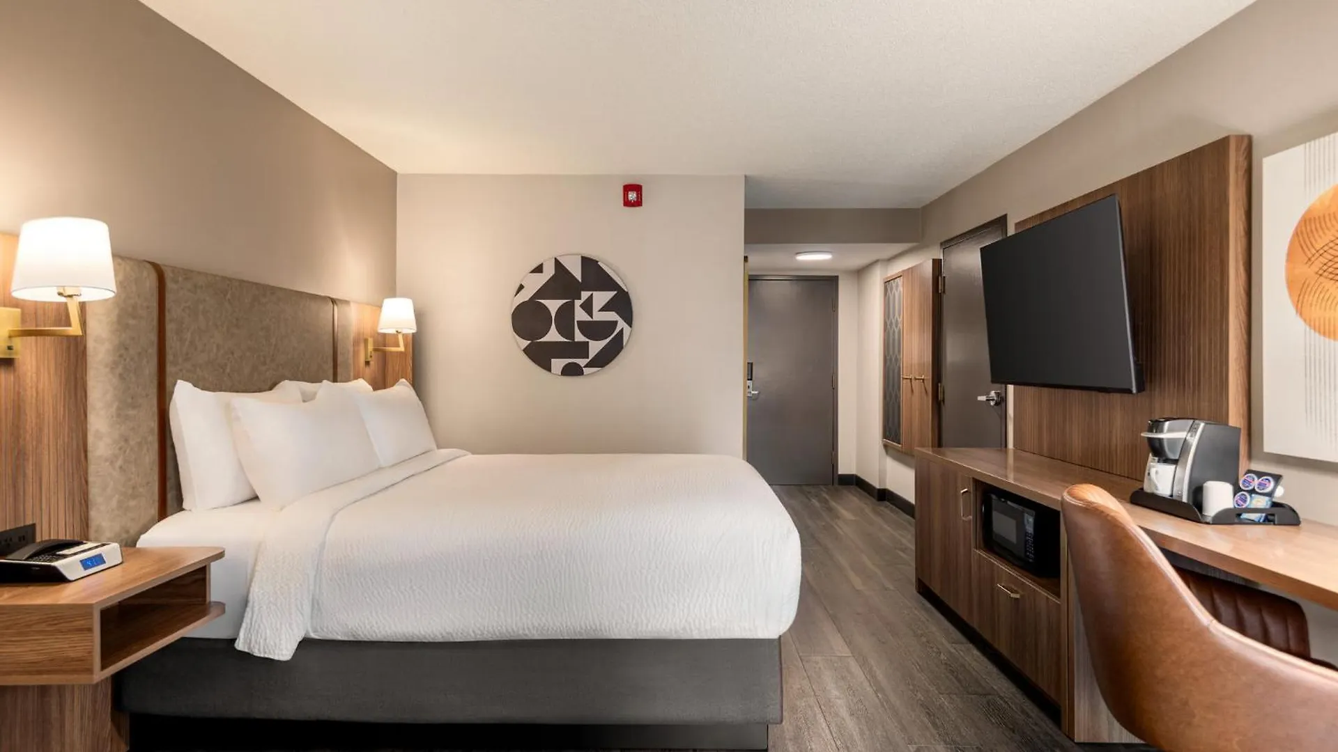 Holiday Inn & Suites Vancouver Downtown By Ihg