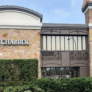 Le Chabrol & Montréal