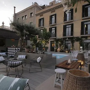 ** Hotel Oasis España